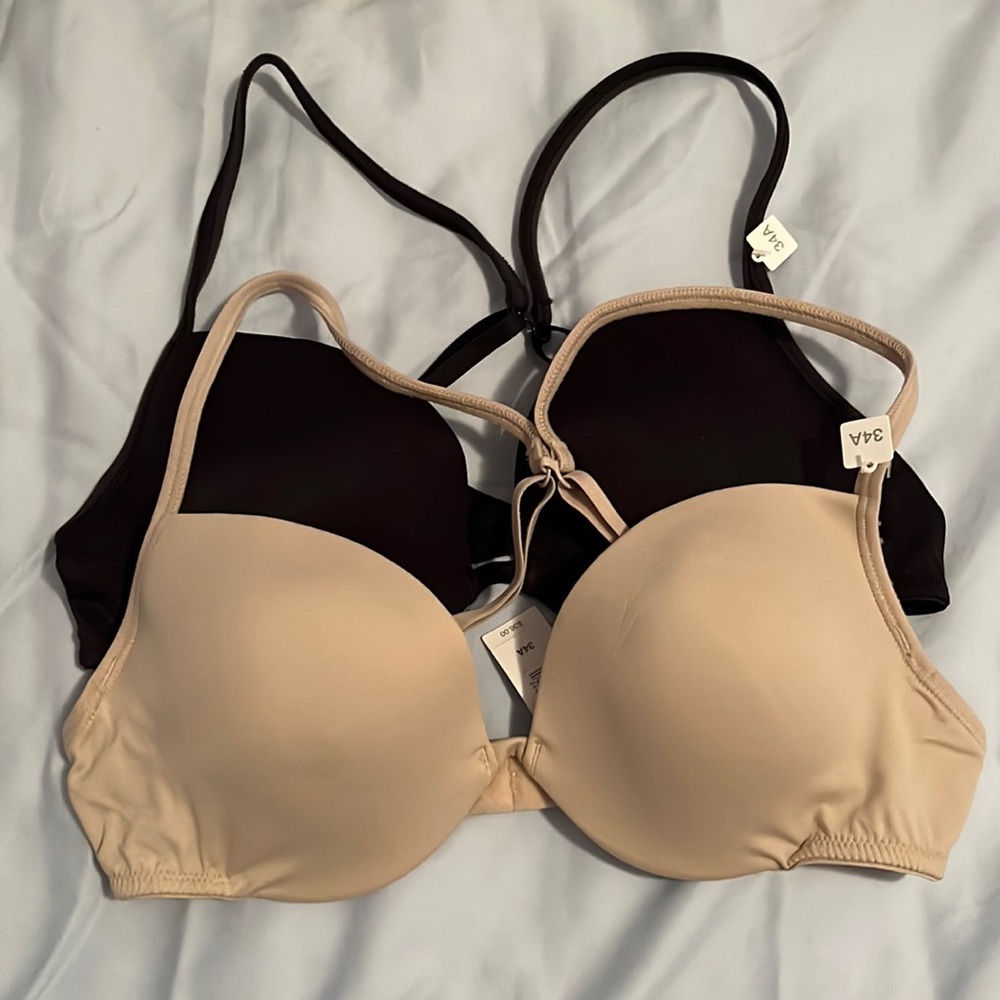 GAP Low-Cut T-shirt Bras 34A (2 bras)